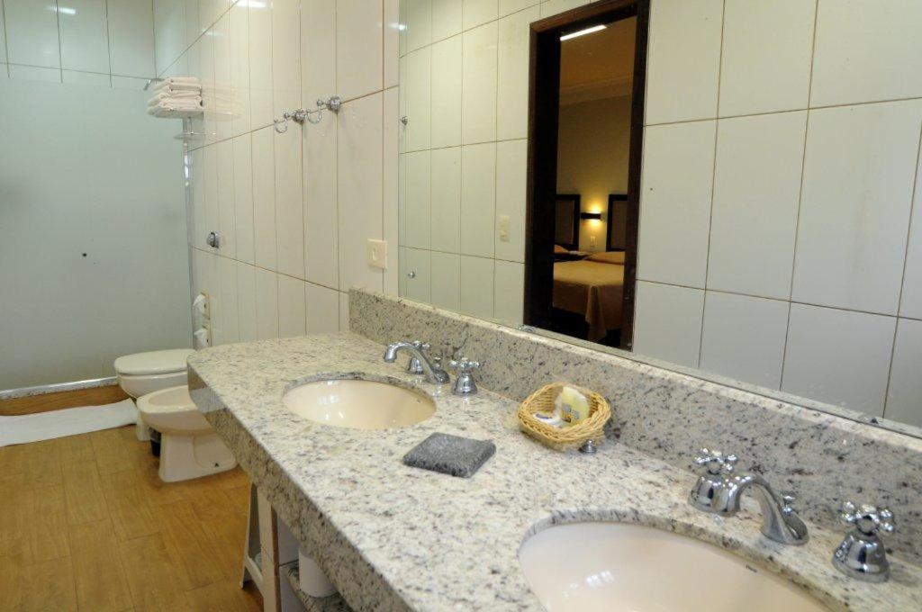 Lagos De Jurema Termas Resort Iretama Eksteriør bilde
